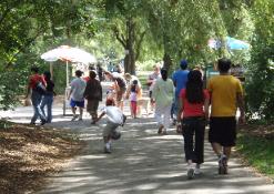 The Ice Cream Vendor, Jack darling Park, Port Credit, Mississauga- Photo for oil painting demo by Dermot McKeown